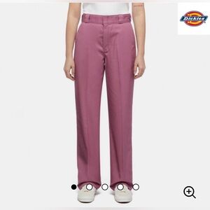 Dickies women’s straight leg size 2 Mauve Chinos long lasting wear